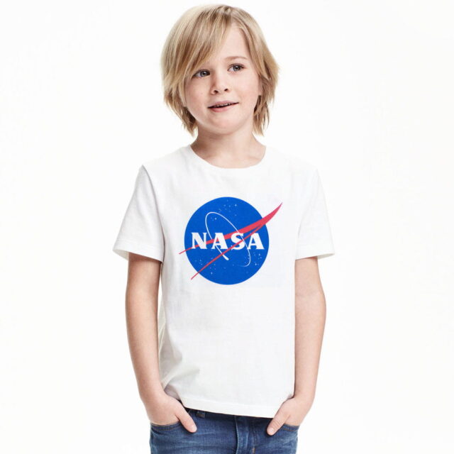 Biała koszulka chłopięca NASA z logo – T-shirt dziecięcy kosmos